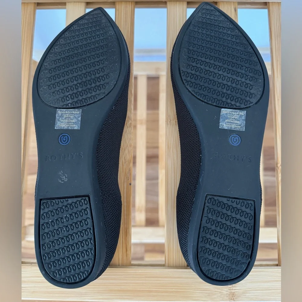 Rothy’s The Point Flat in Black Solid - Picture 8 of 8
